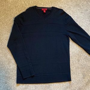 NWOT Men’s Medium Alfani Slim Fit Black V Neck Sweater - Lightweight